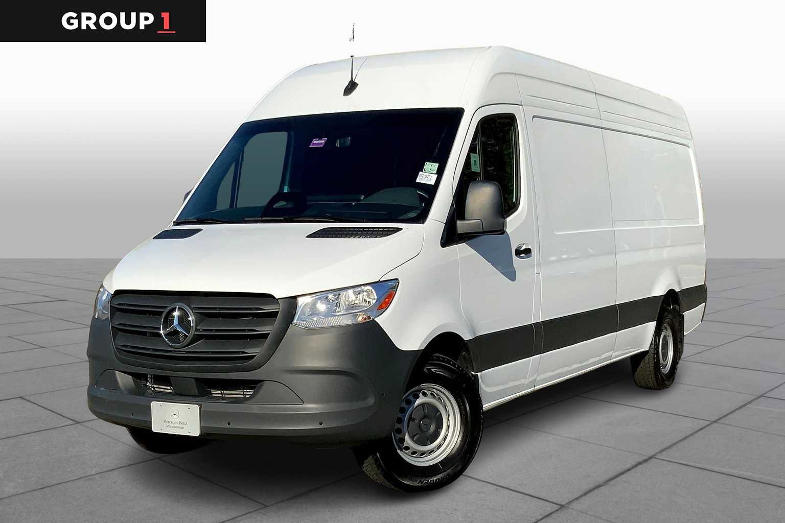 Used 2025 Mercedes-Benz Sprinter 2500 image 1