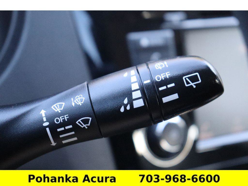 Used 2020 Nissan Rogue S image 11