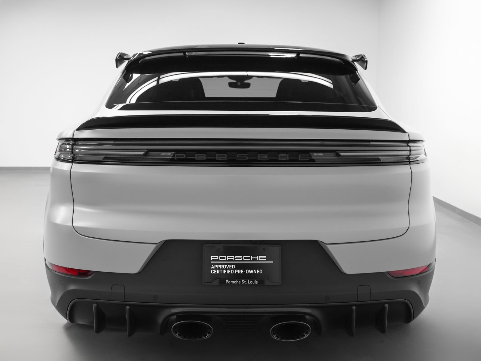 Certified 2025 Porsche Cayenne Turbo GT AWD/4WD image 11