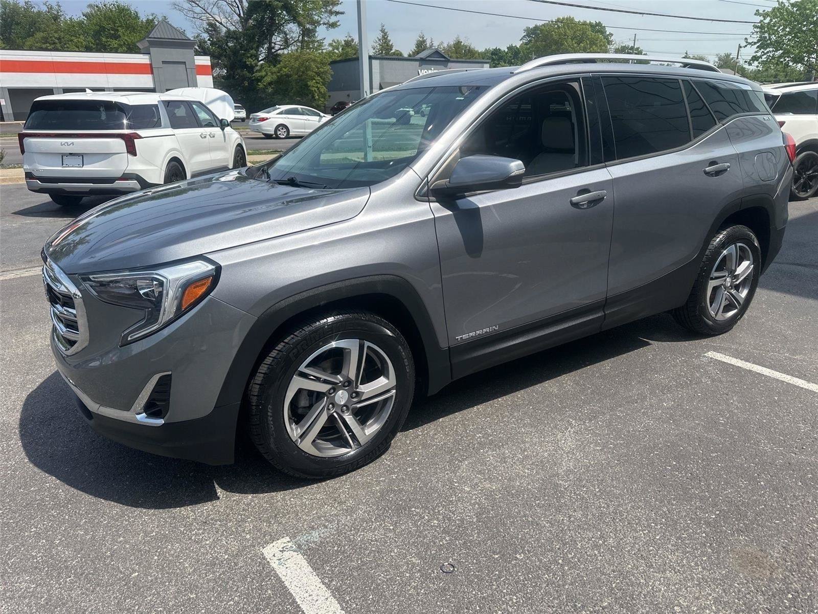 Used 2020 GMC Terrain SLT FWD image 9
