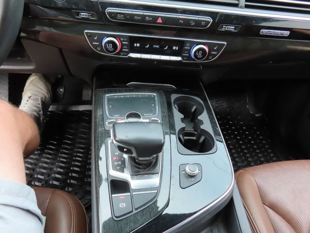 Used 2018 Audi Q7 3.0T Prestige AWD/4WD image 23