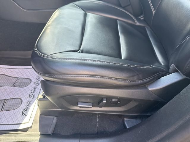 Used 2021 Ford Explorer XLT w/ Equipment Group 202A image 7