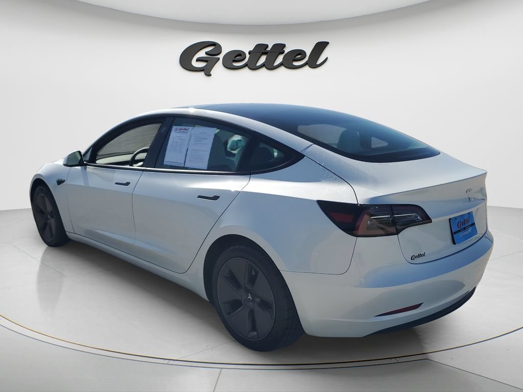 Used 2023 Tesla Model 3 Standard Range RWD image 7