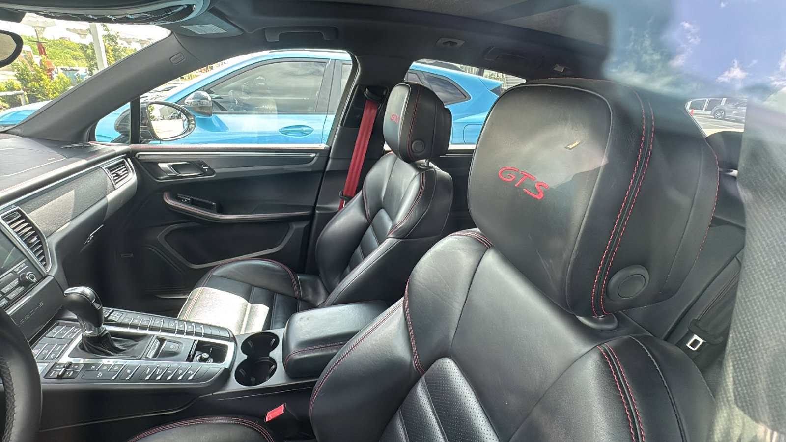 Used 2018 Porsche Macan GTS AWD/4WD image 13
