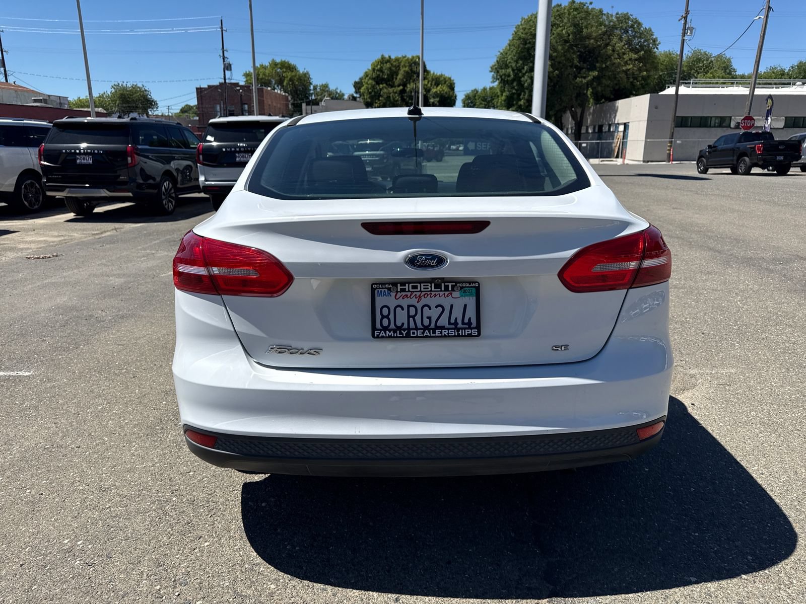 Used 2018 Ford Focus SE FWD image 4