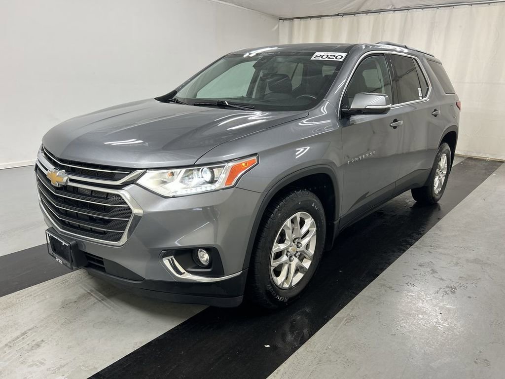 Used 2020 Chevrolet Traverse LT w/ Driver Confidence II Package image 6