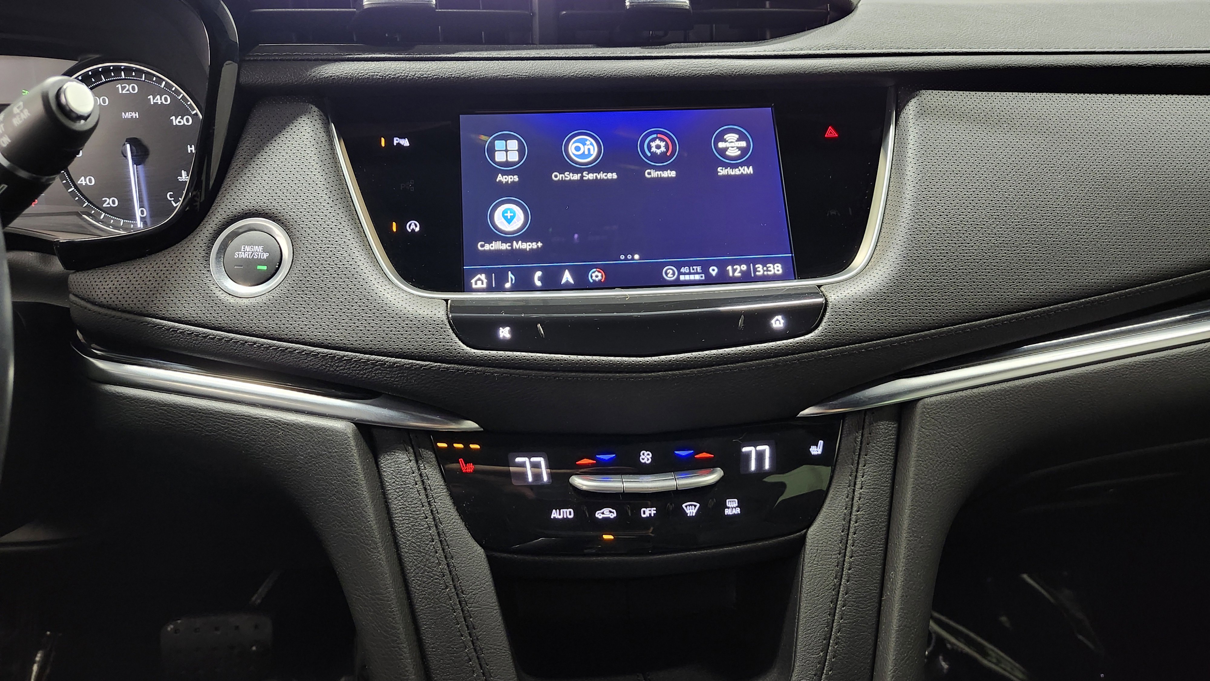 Used 2025 Cadillac XT5 Premium Luxury image 33