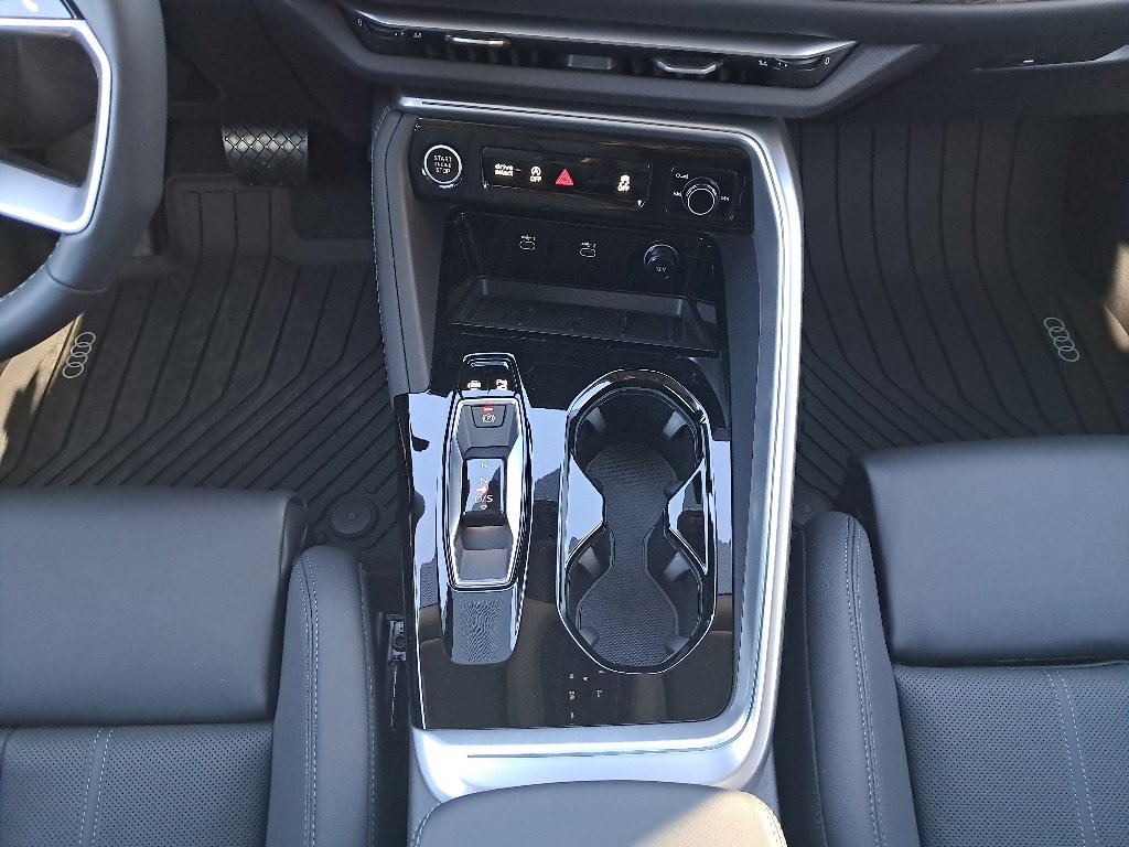 New 2025 Audi Q5 Premium Plus image 26