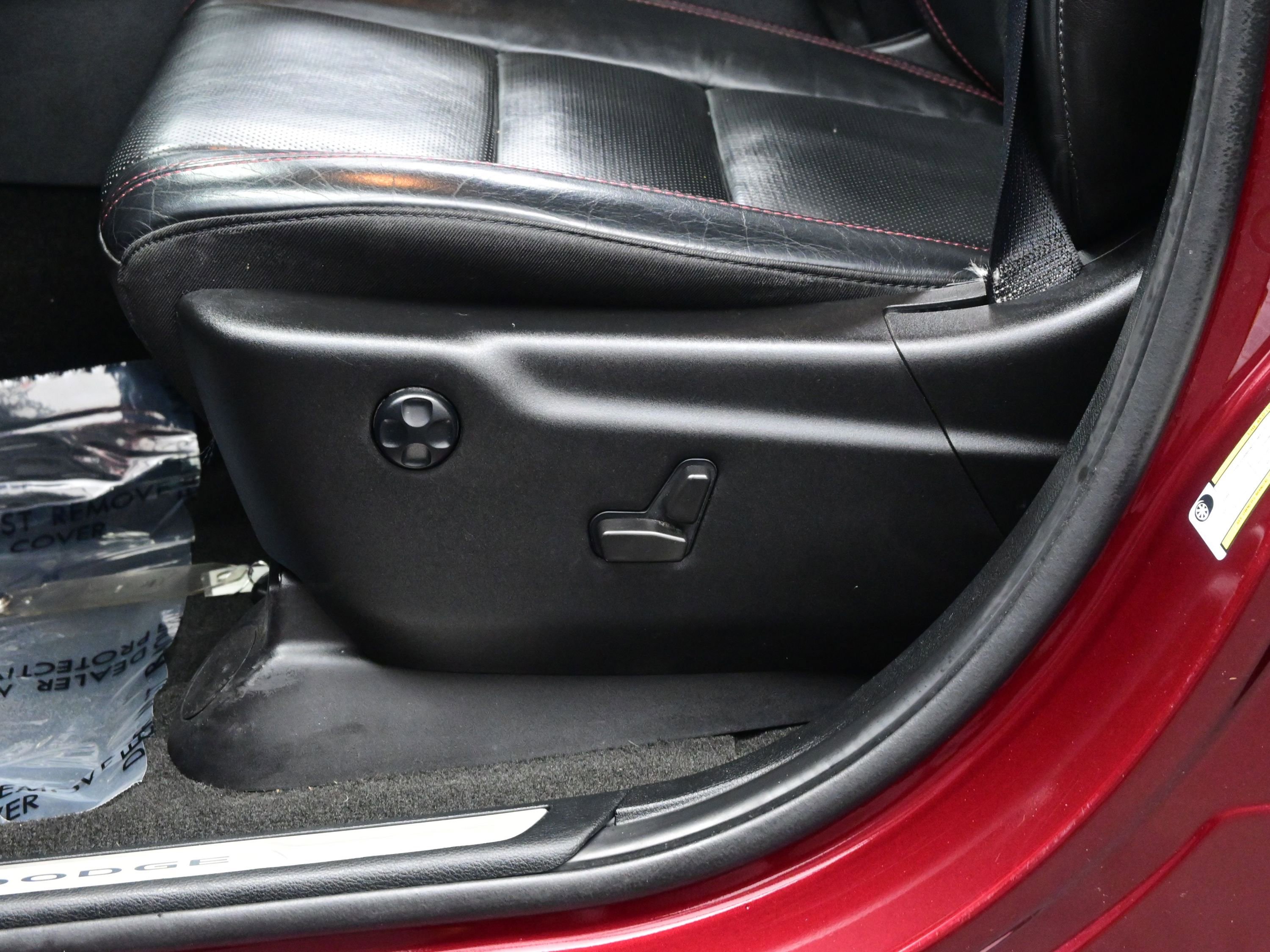 Used 2022 Dodge Durango R/T w/ Blacktop Package image 10