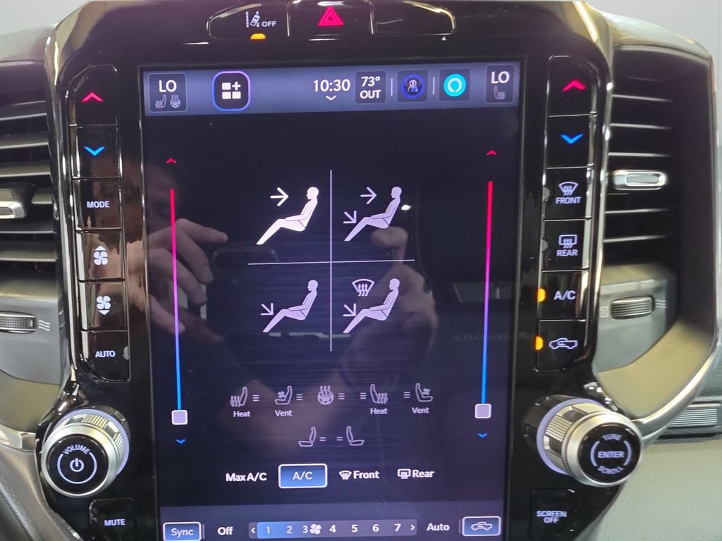 New 2027 RAM 1500 Laramie w/ Night Edition AWD/4WD image 24
