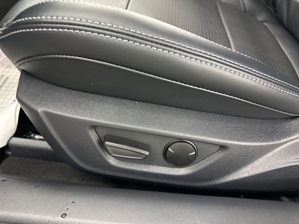 New 2026 Ford Mustang Premium image 27