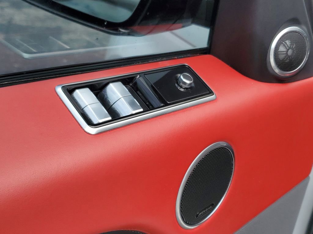 Used 2019 Land Rover Range Rover Sport HST AWD/4WD image 18