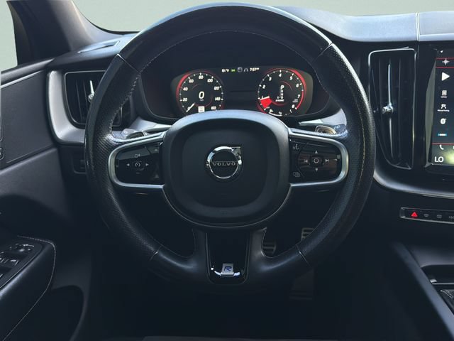 Used 2018 Volvo XC60 T5 R-Design w/ Convenience Package AWD/4WD image 23