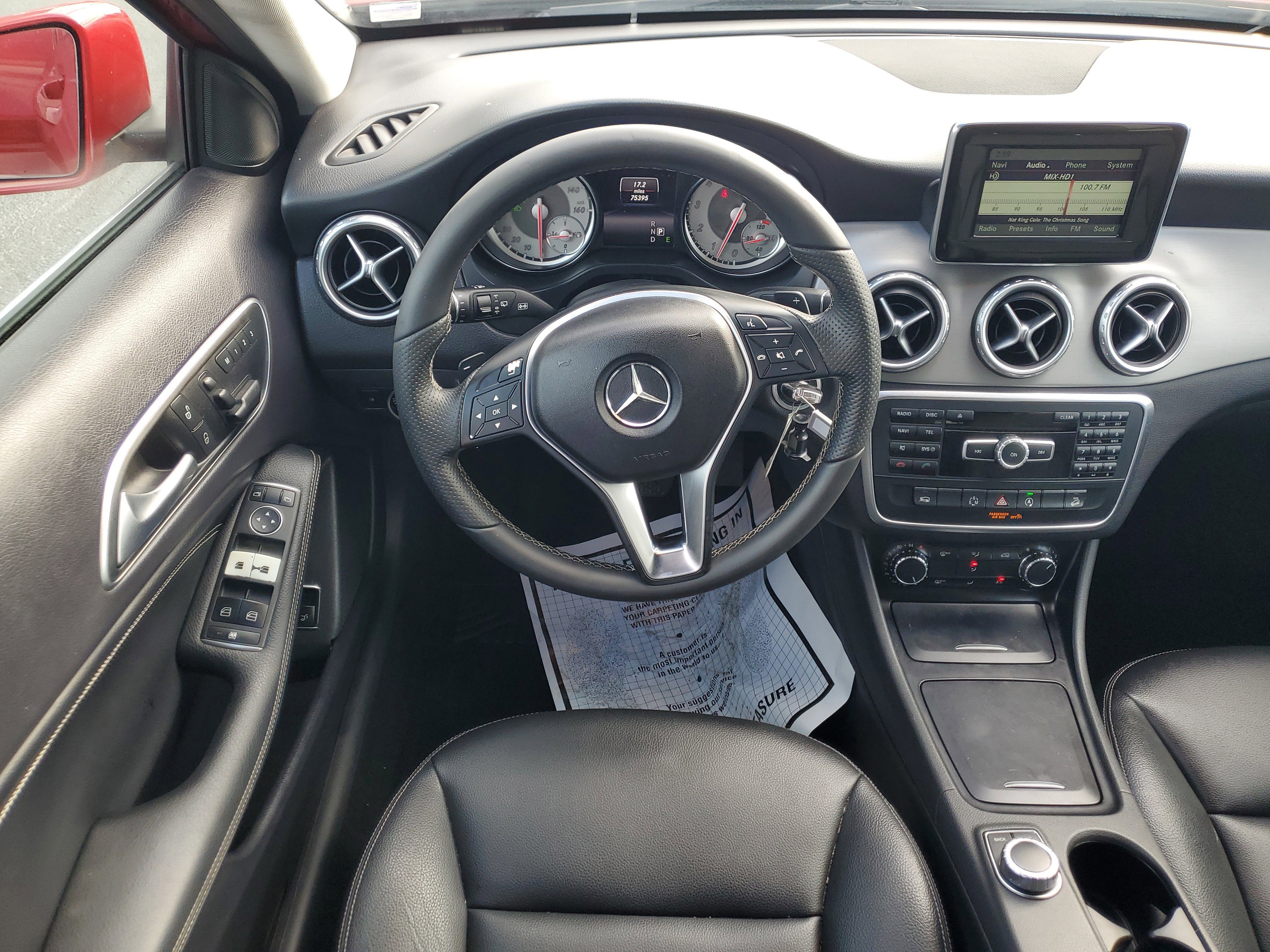 Used 2015 Mercedes-Benz GLA 250 4MATIC image 17