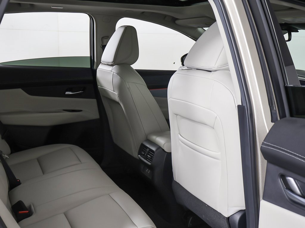 Used 2025 Nissan Murano SL image 31