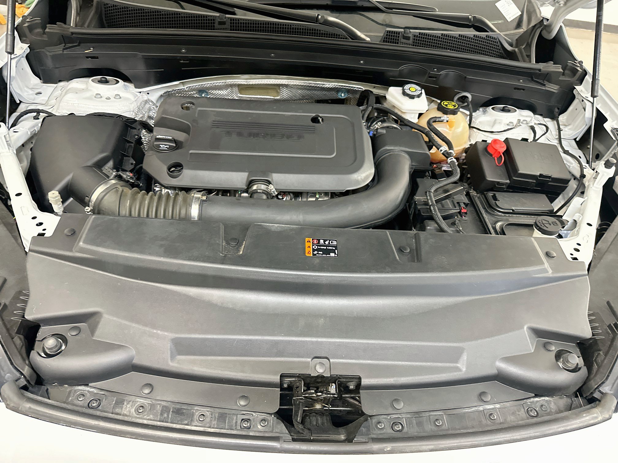 Used 2024 Buick Envision Preferred AWD/4WD image 33