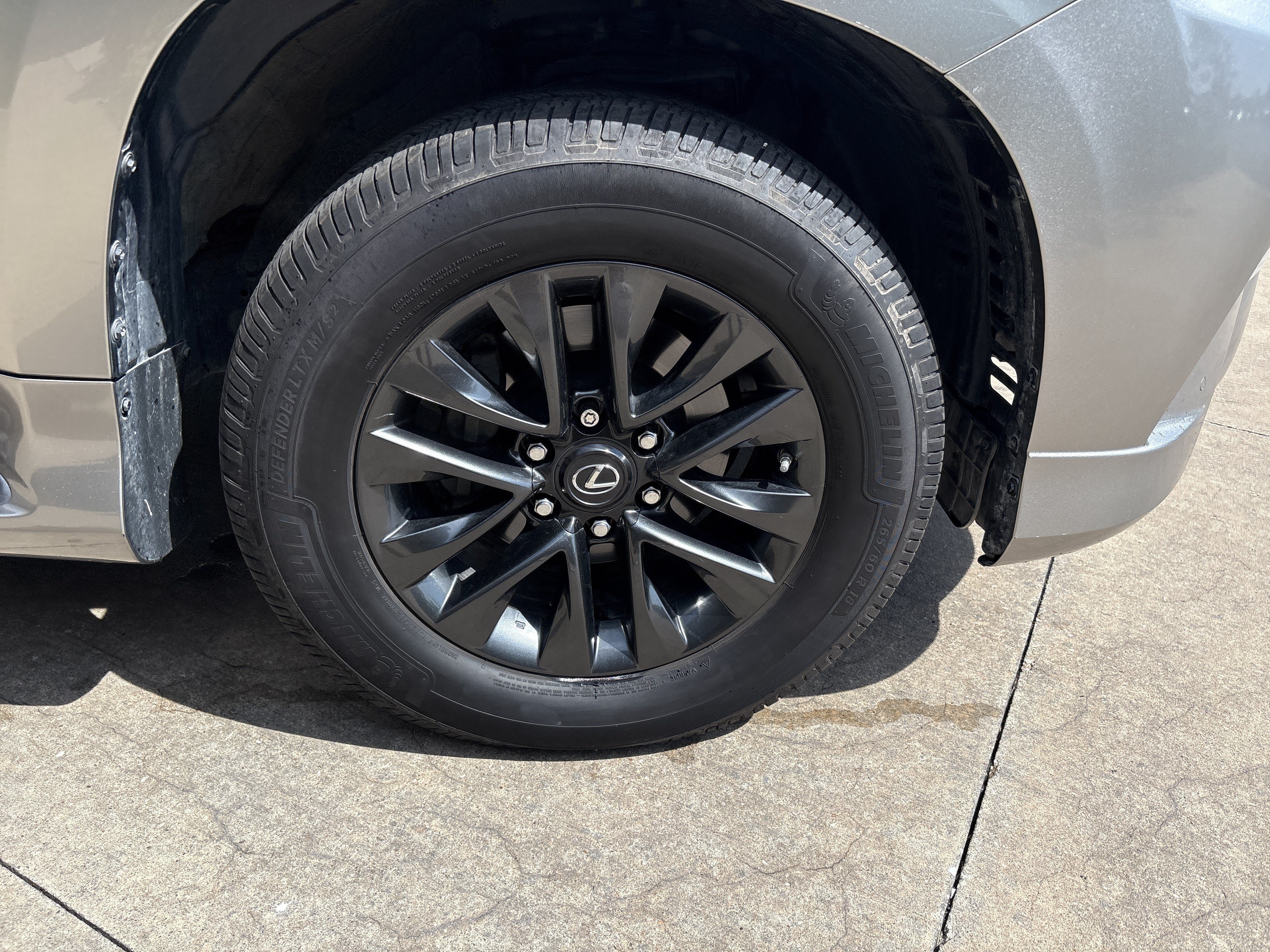 Used 2021 Lexus GX 460 Premium w/ Premium Package AWD/4WD image 34