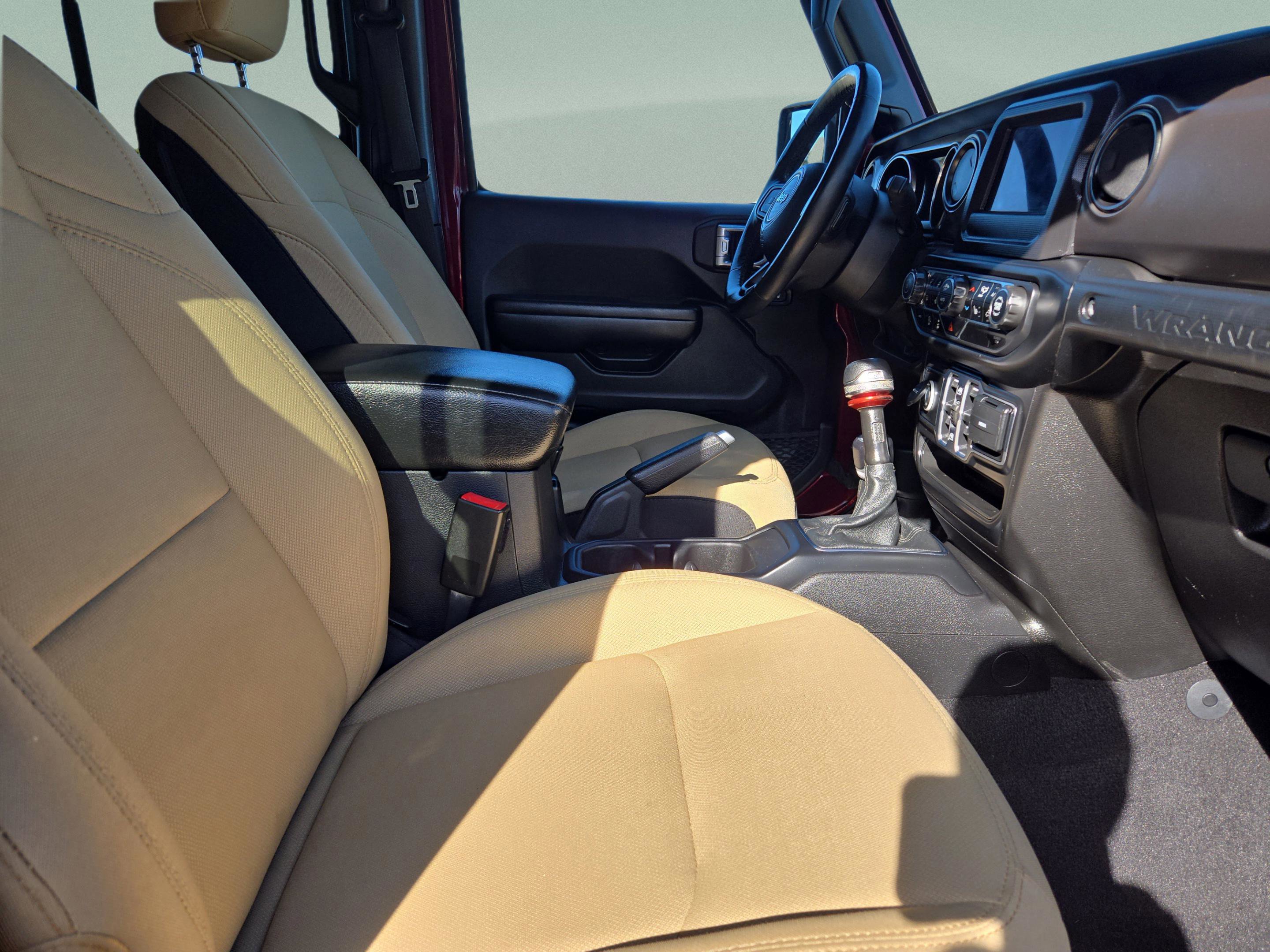 Used 2021 Jeep Wrangler Unlimited Sport image 26