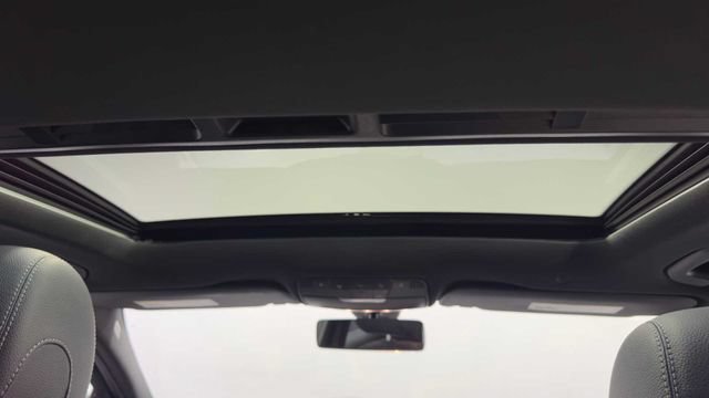 Used 2021 Mercedes-Benz C 300 Sedan image 19