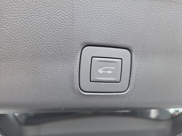 New 2026 Chevrolet TrailBlazer RS w/ Convenience Package AWD/4WD image 17