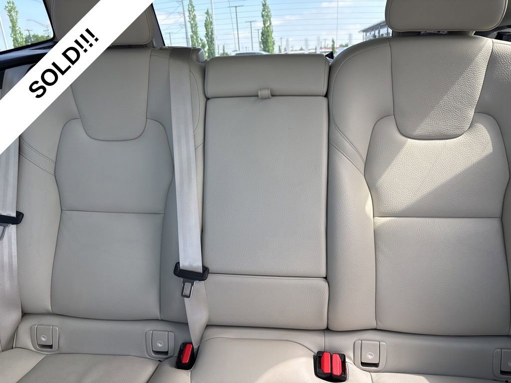 Used 2023 Volvo XC60 B5 Plus w/ Climate Package AWD/4WD image 11