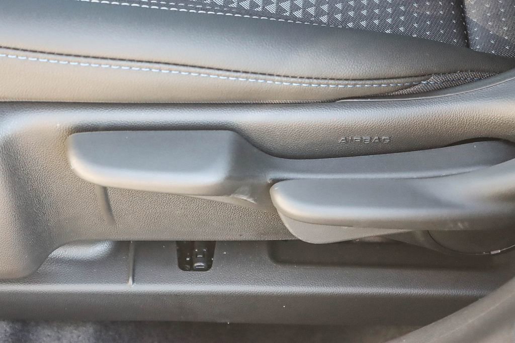 Used 2026 Chevrolet Trax LT w/ Driver Confidence Package image 20