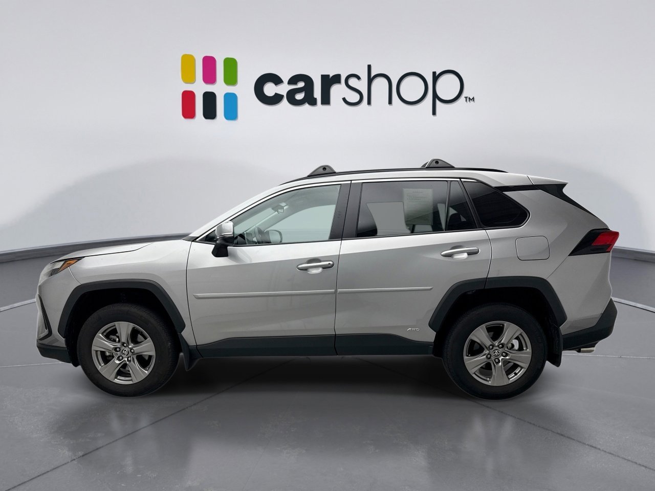 Used 2024 Toyota RAV4 XLE image 2