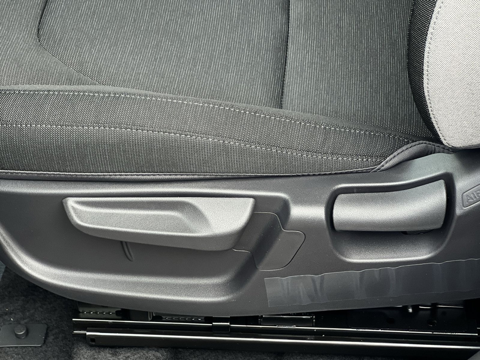 New 2027 Kia Seltos LX FWD image 19