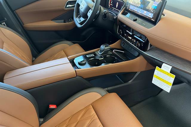 New 2026 Nissan Rogue Platinum AWD/4WD image 17