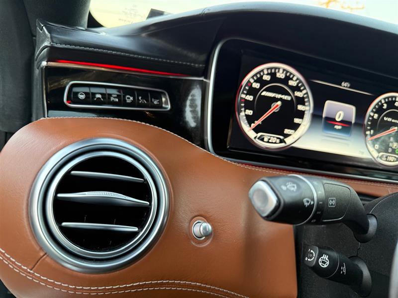 Used 2016 Mercedes-Benz S 63 AMG 4MATIC Coupe image 28