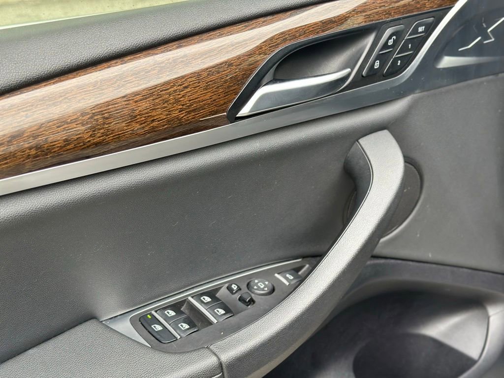 Used 2019 BMW X3 xDrive30i w/ Driving Assistance Package image 17