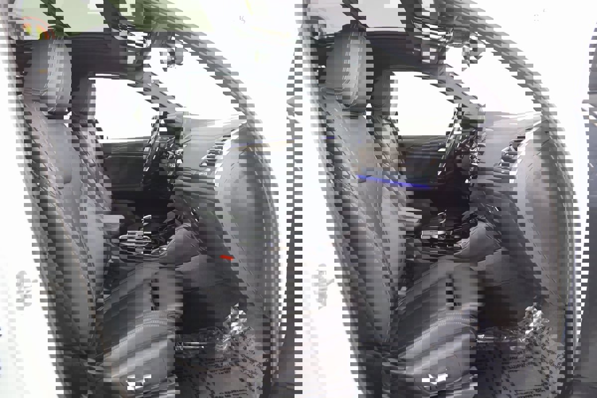 Used 2022 BMW X4 xDrive30i w/ Convenience Package image 13