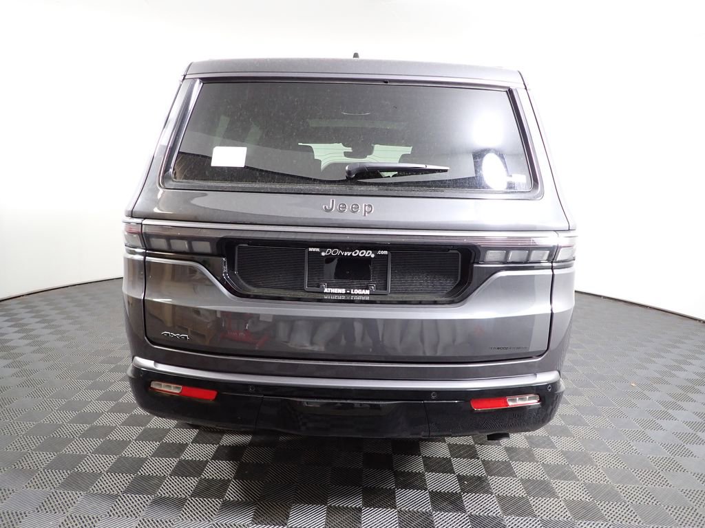 New 2026 Jeep Grand Wagoneer Limited AWD/4WD image 15