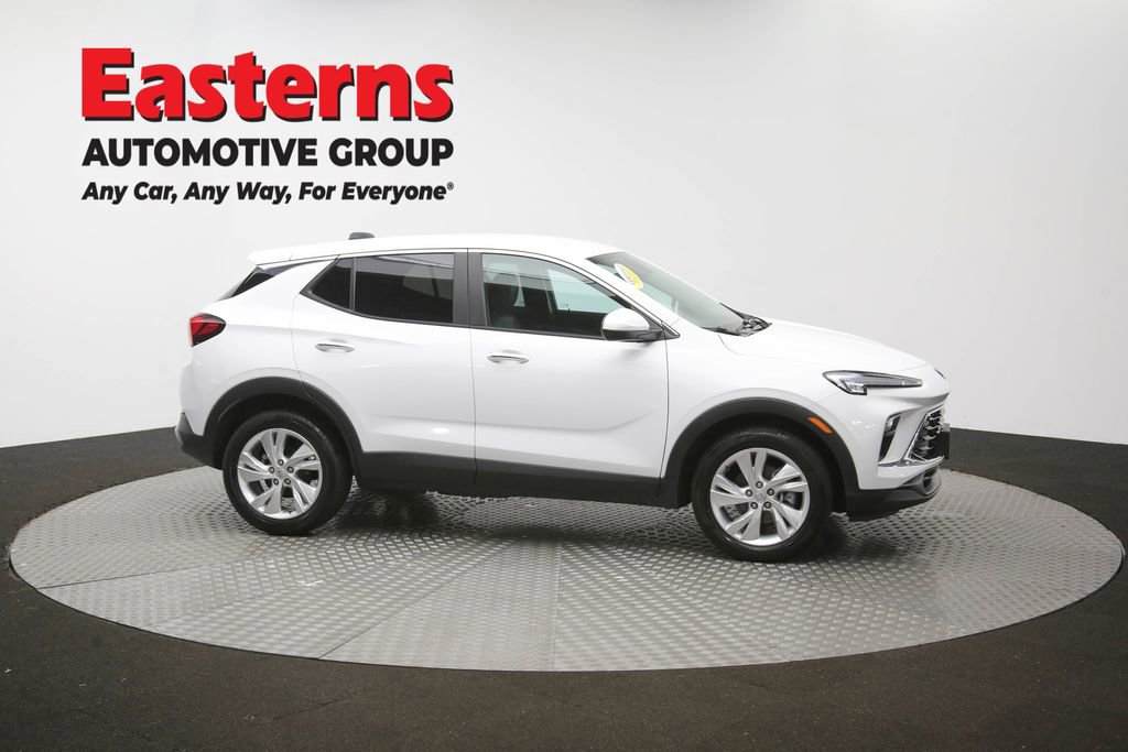 Used 2024 Buick Encore GX Preferred FWD image 45