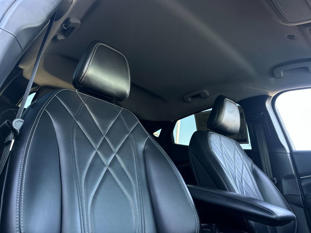 Used 2021 Ford Mustang Mach-E Select image 17