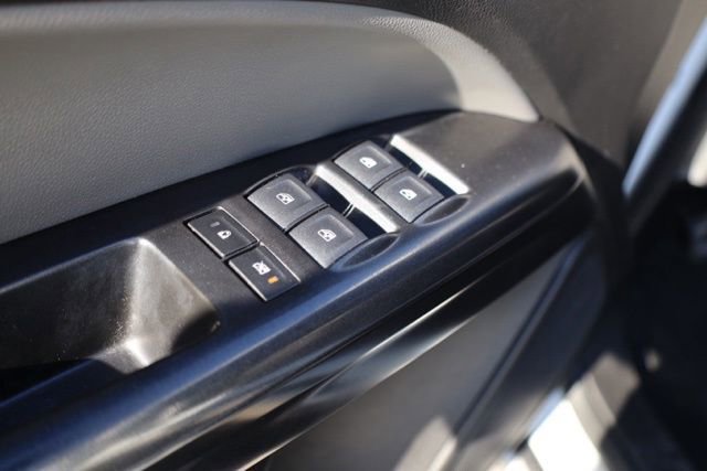 Used 2020 GMC Canyon 2WD Crew Cab w/ Convenience Package image 21