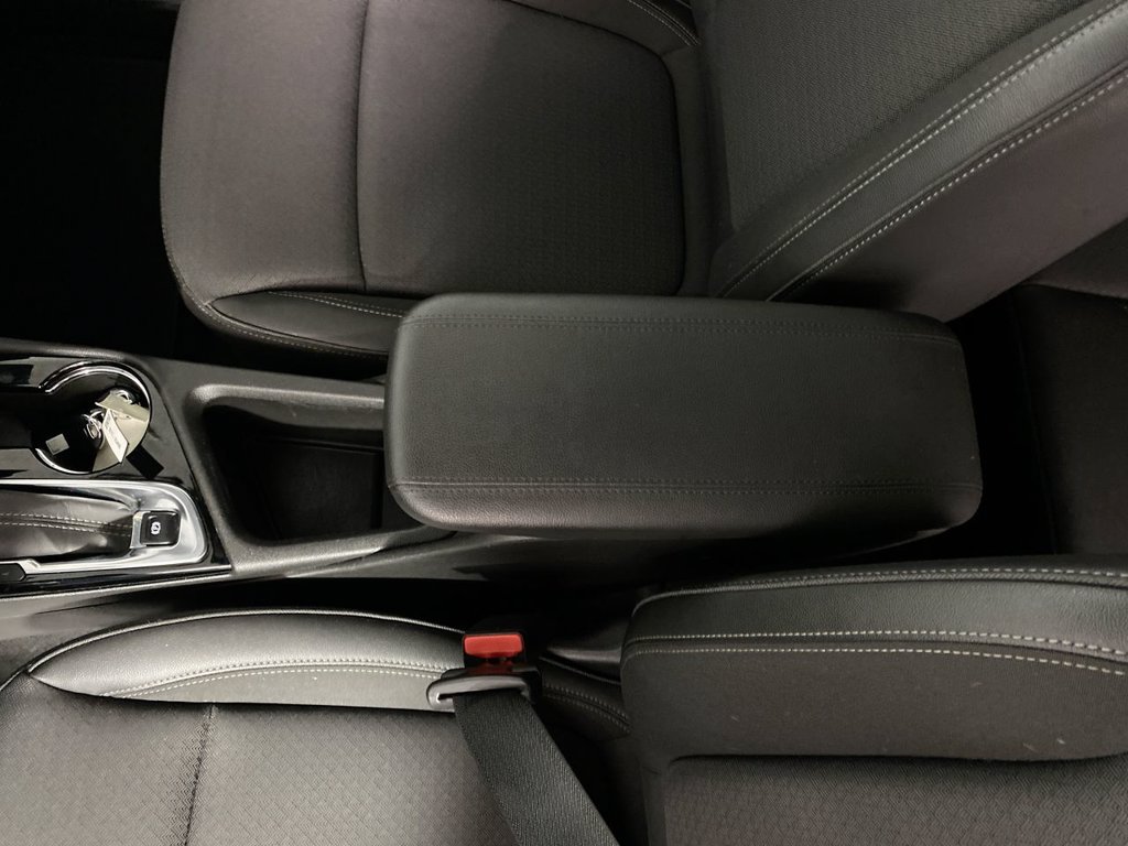 Certified 2024 Buick Encore GX Preferred FWD image 20