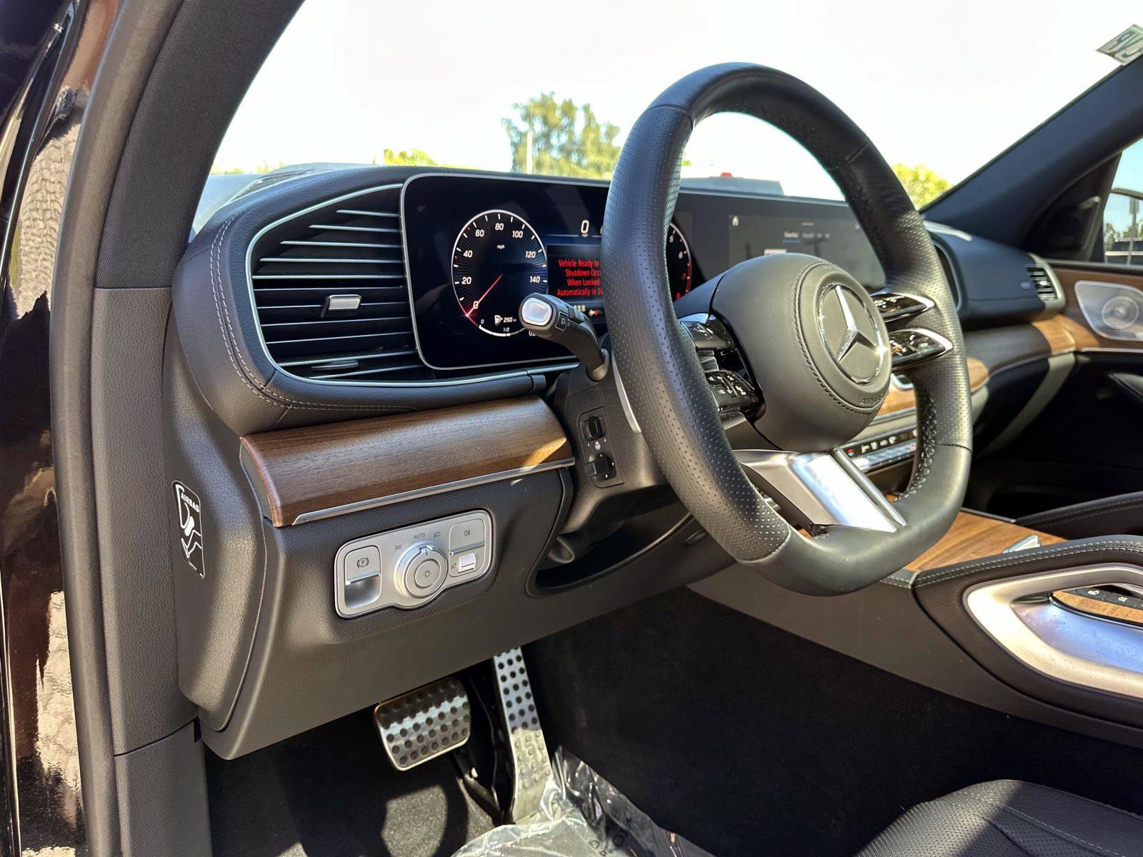 Certified 2025 Mercedes-Benz GLS 450 4MATIC image 19