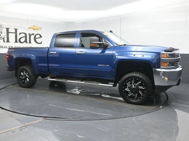Used 2016 Chevrolet Silverado 2500 LT AWD/4WD image 6