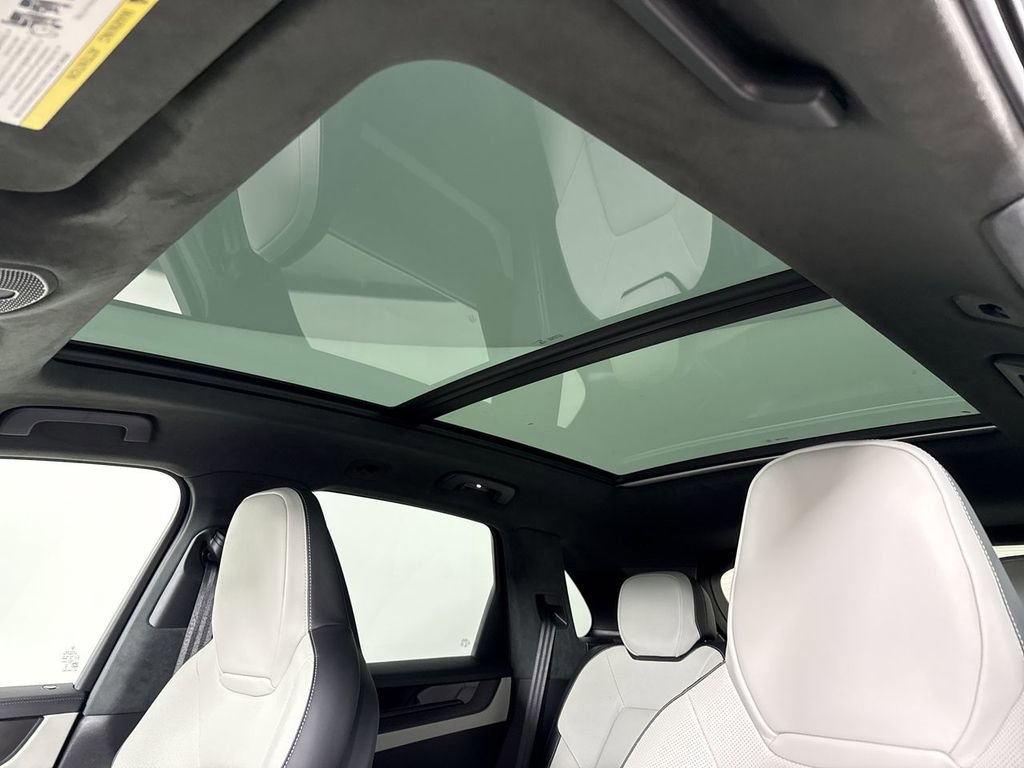 New 2026 Porsche Cayenne GTS image 42