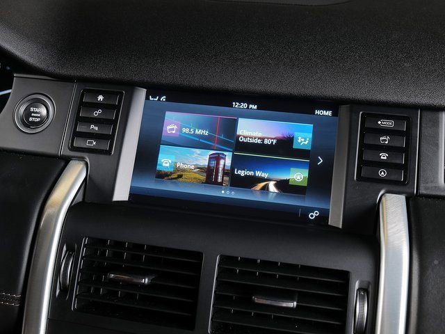 Used 2017 Land Rover Discovery Sport HSE Luxury image 16