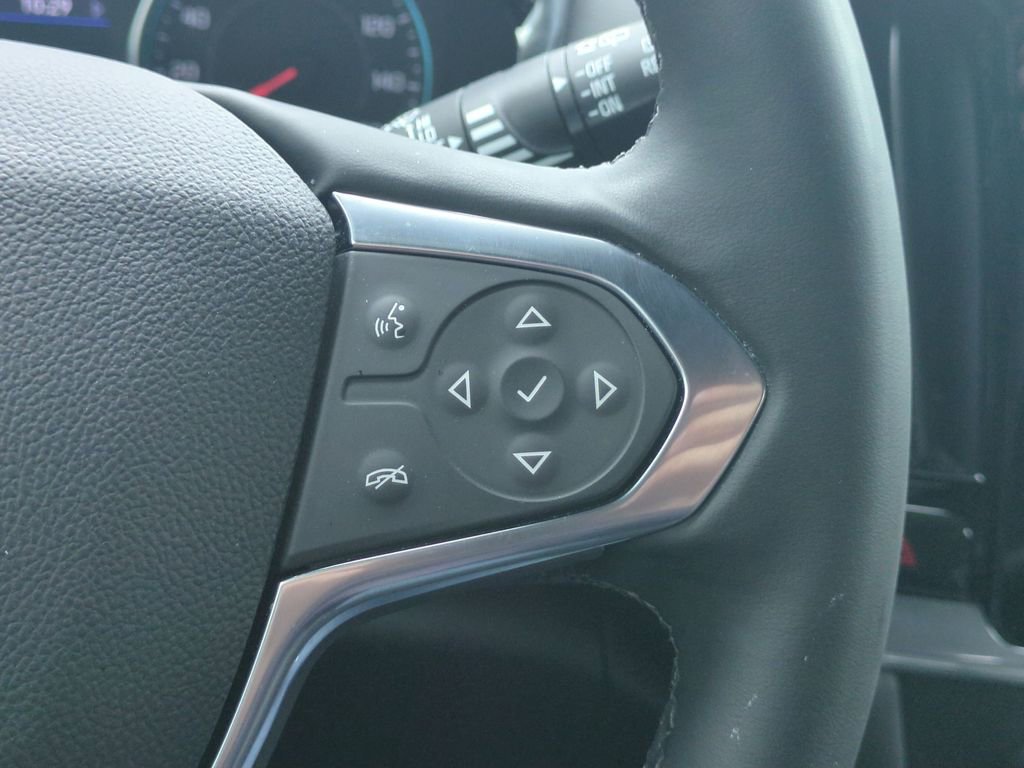 Used 2024 Chevrolet Traverse LT FWD image 19