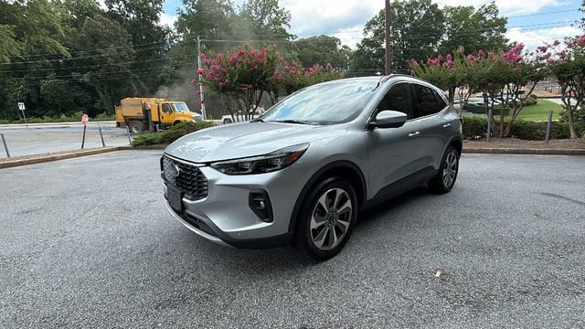 Certified 2024 Ford Escape Platinum AWD/4WD image 3