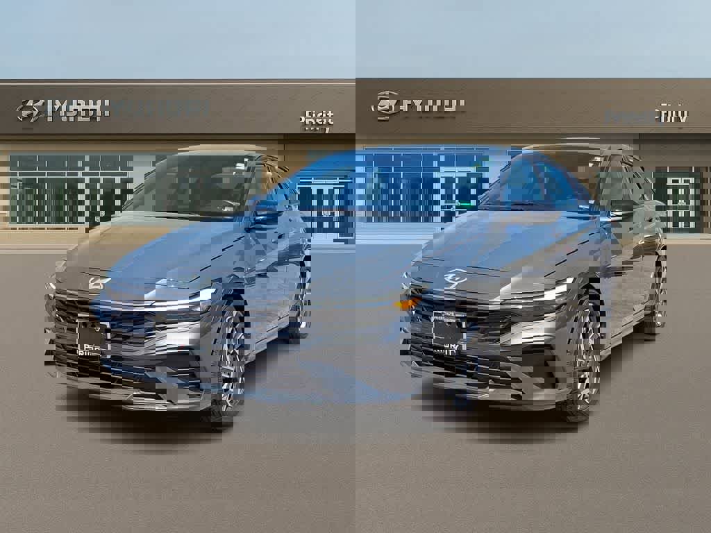 Used 2025 Hyundai Elantra Sport FWD image 1