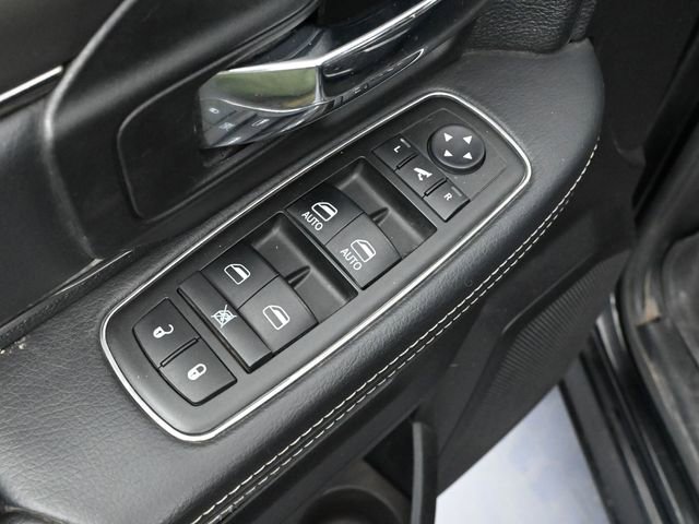 Used 2015 RAM 1500 Sport w/ Convenience Group image 20