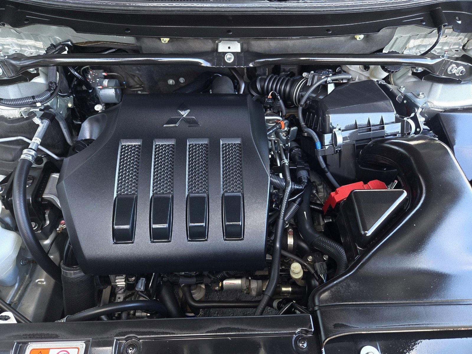 Used 2024 Mitsubishi Eclipse Cross SE image 26