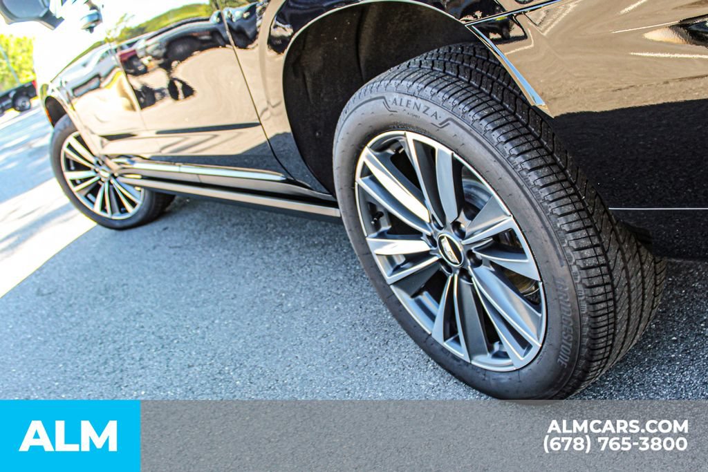 Used 2026 Cadillac Escalade ESV Sport AWD/4WD image 15