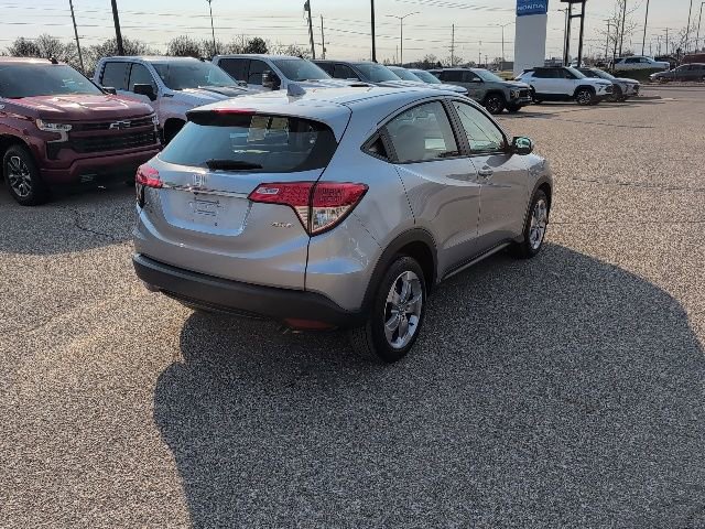 Used 2022 Honda HR-V LX image 17