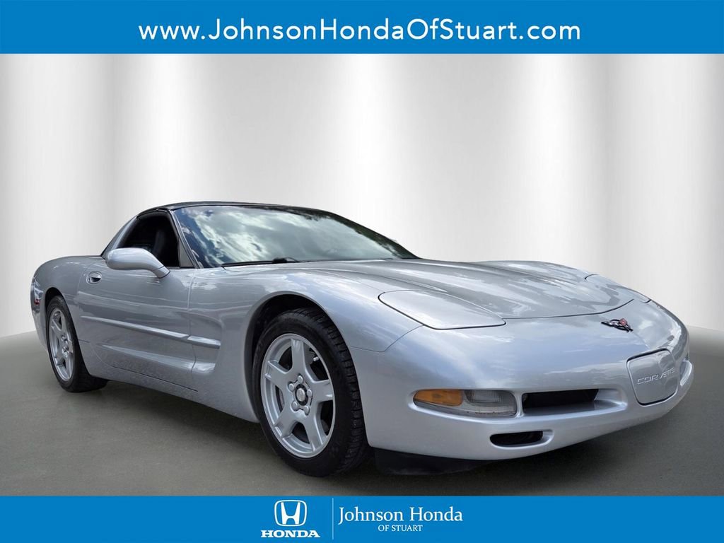 Used 1999 Chevrolet Corvette Coupe w/ Memory Pkg
