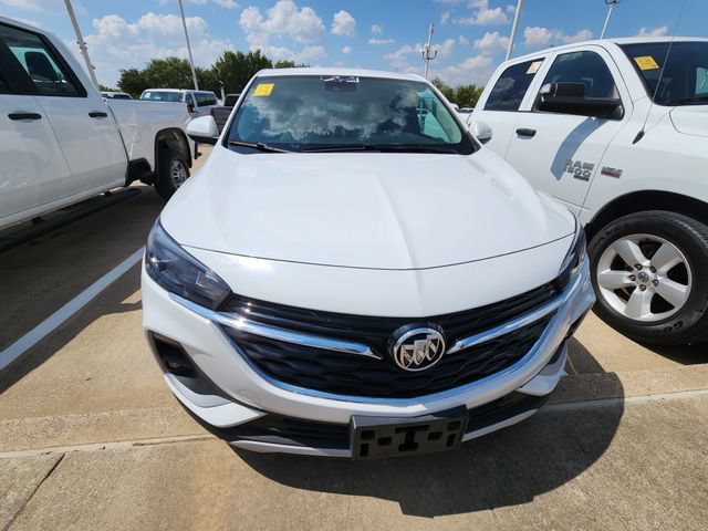 Used 2023 Buick Encore GX Preferred w/ Cold Weather Comfort Package FWD image 2